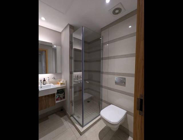 2 BEDROOM APARTMENT FOR SALE IN UMHLANGA ROCKS